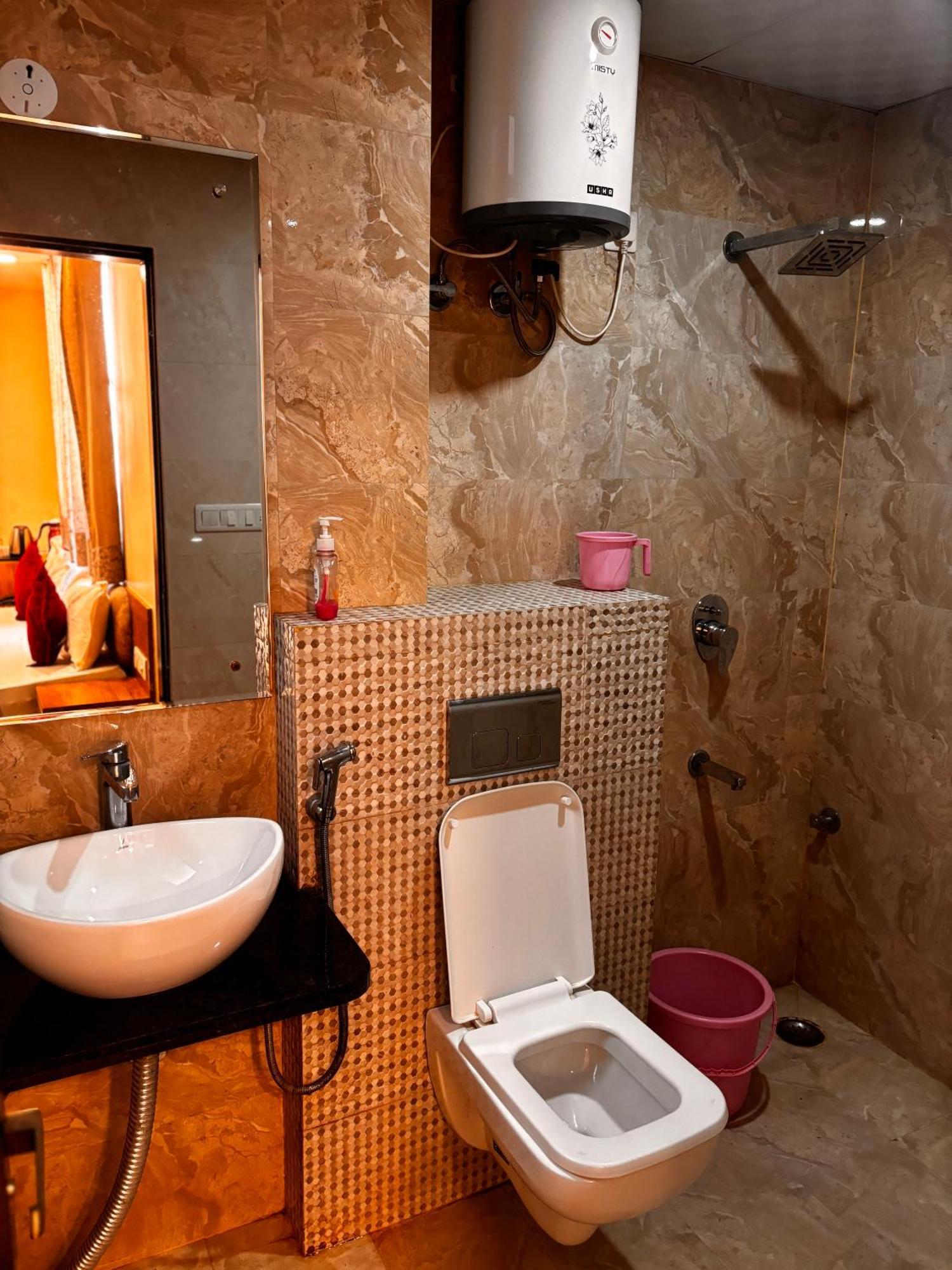 Hotel Gulabi Nagri, Malviya Nagar, 斋浦尔 外观 照片